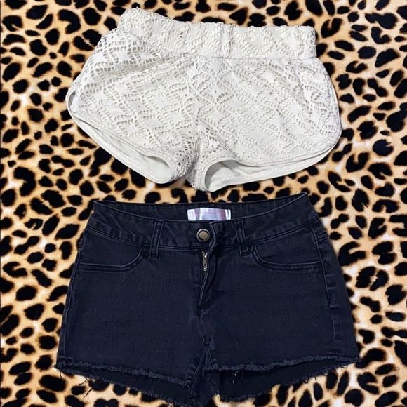 2/pairs of shorts size XS/1 - Picture 2 of 6